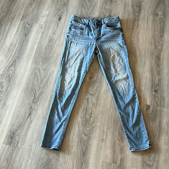 American Eagle Outfitters Denim - 🏁 American Eagle blue denim high rise jegging size 8
